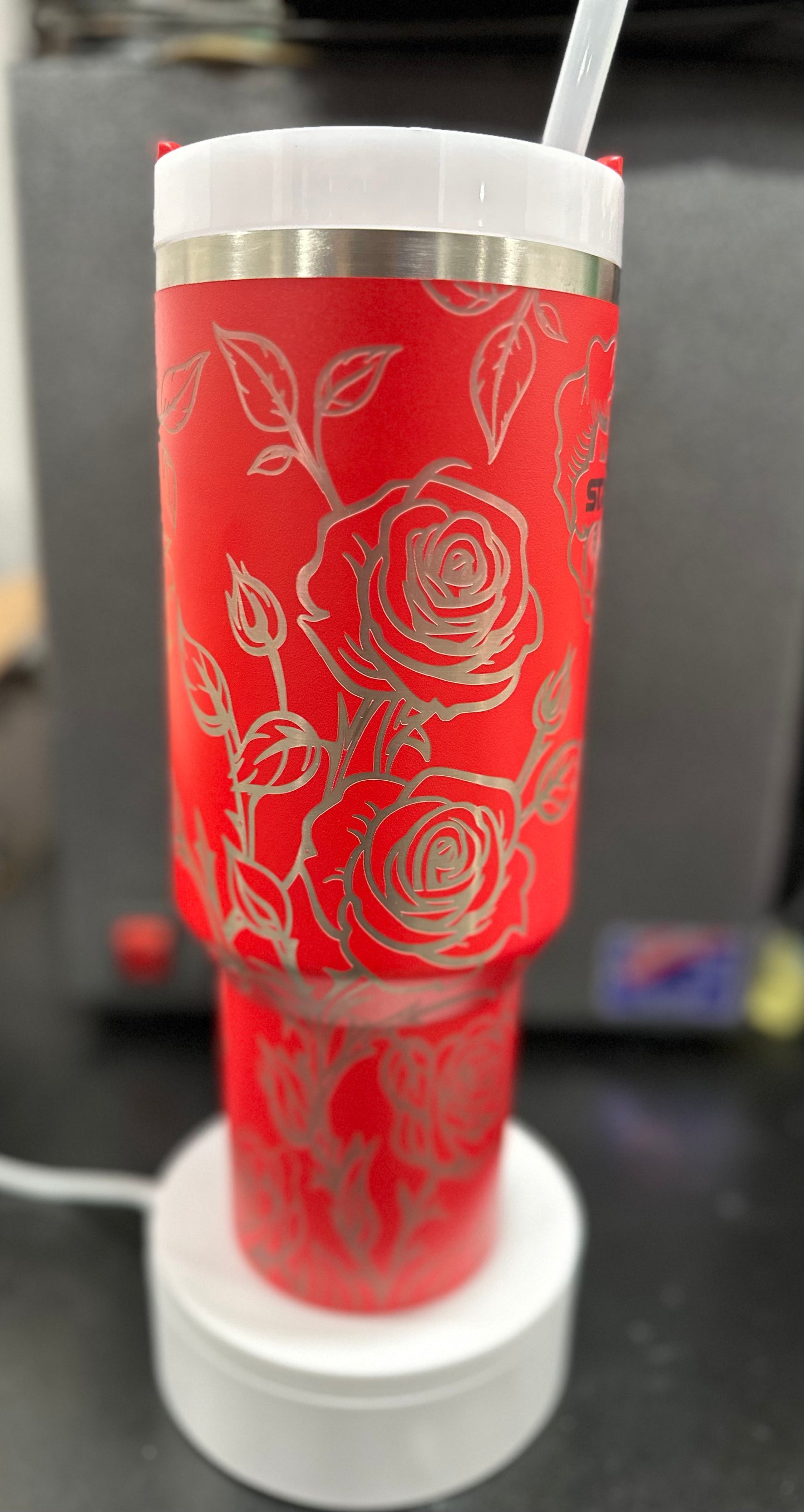 Roses full wrap 40 oz tumbler